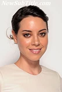 Aubrey Plaza - نیو ساب تایتل